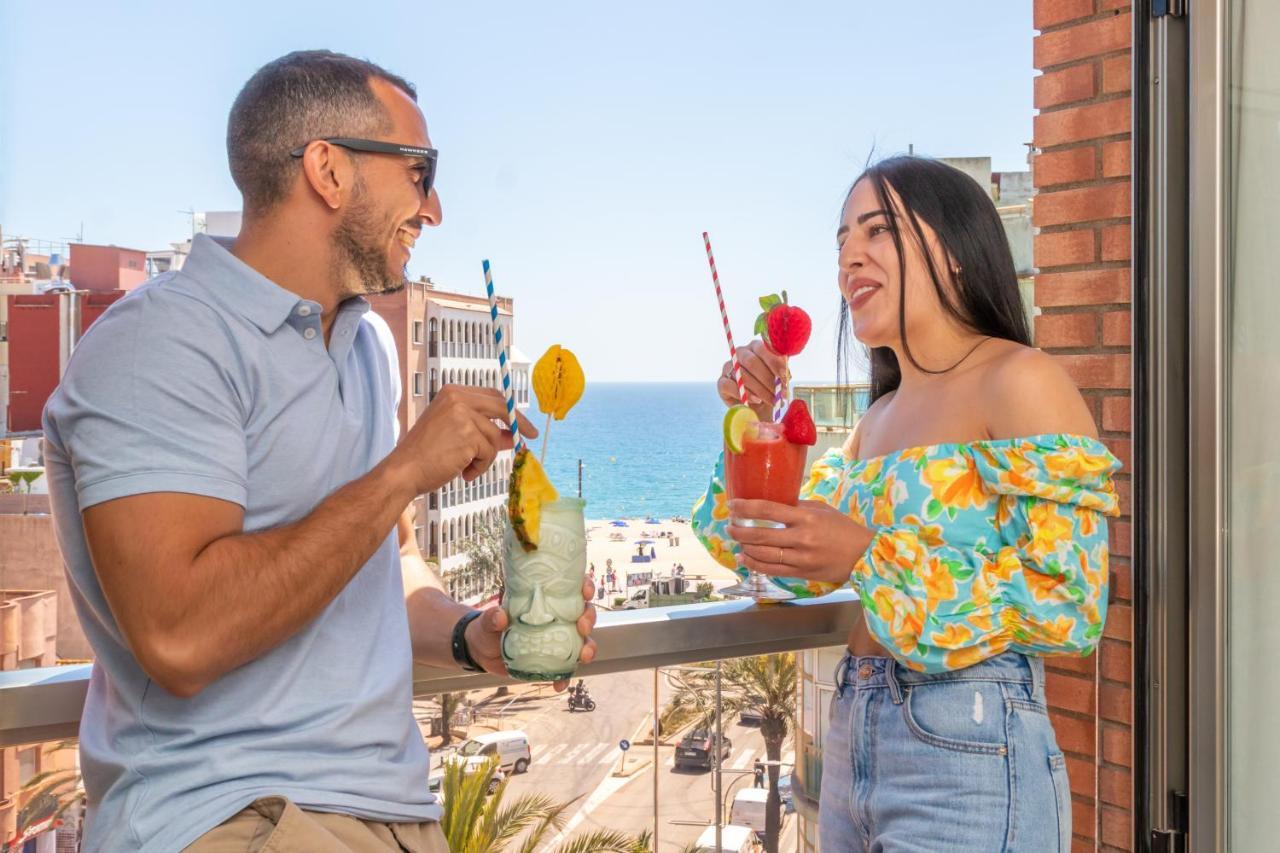 Marina Beach Apartaments Lloret de Mar Dış mekan fotoğraf