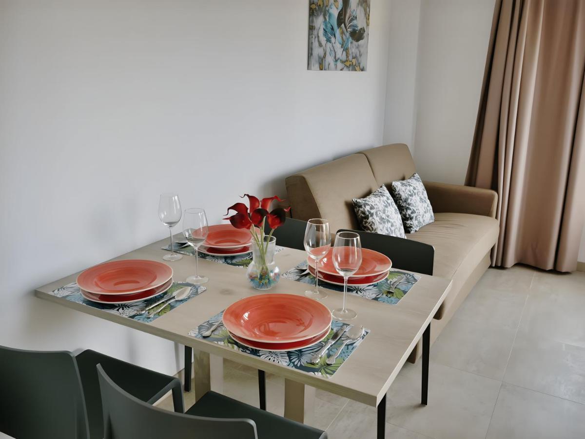 Marina Beach Apartaments Lloret de Mar Dış mekan fotoğraf